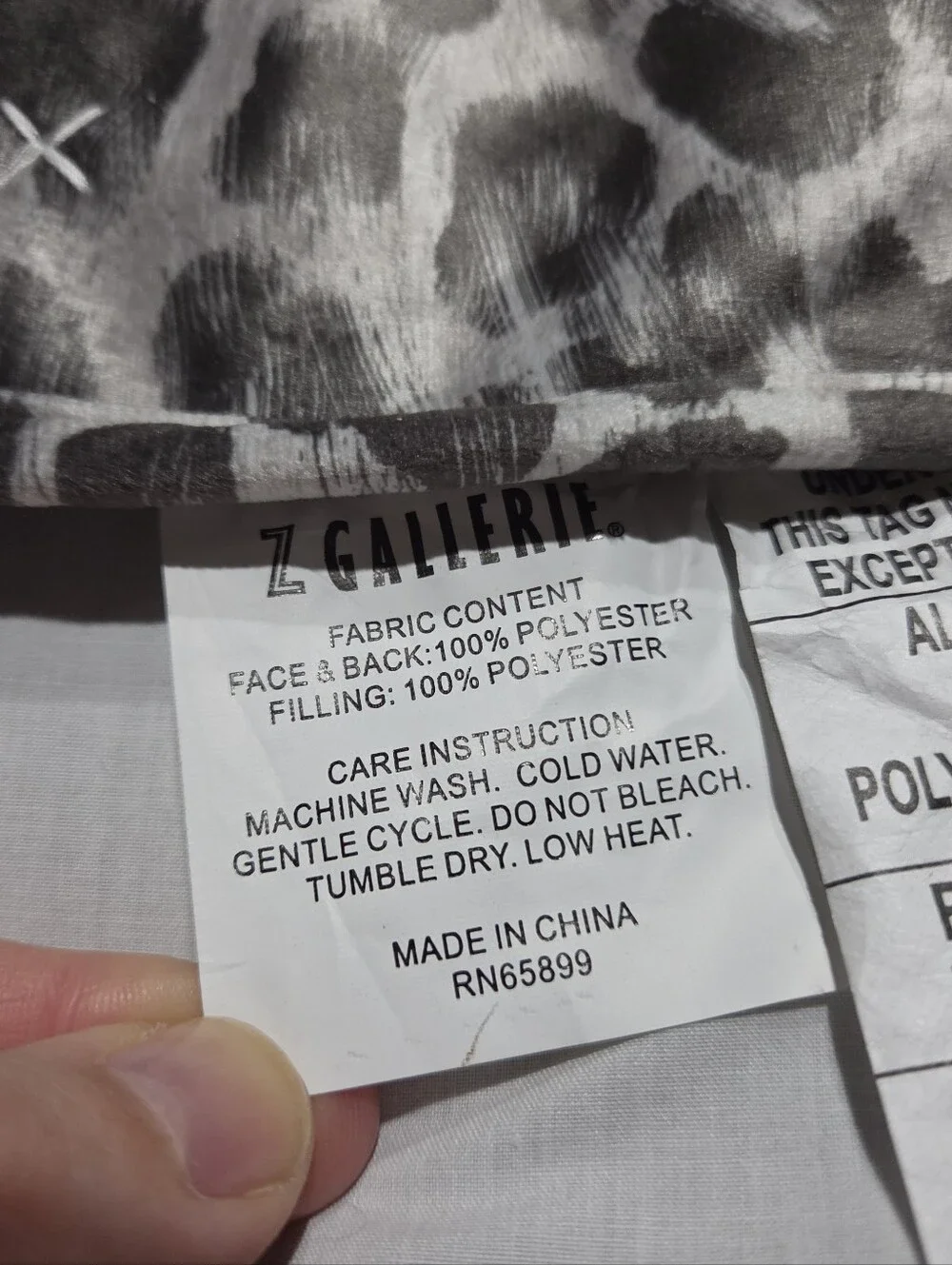 Z Gallerie Silver Leopard Satin Quilted King Pillow Sham ONE SINGLE